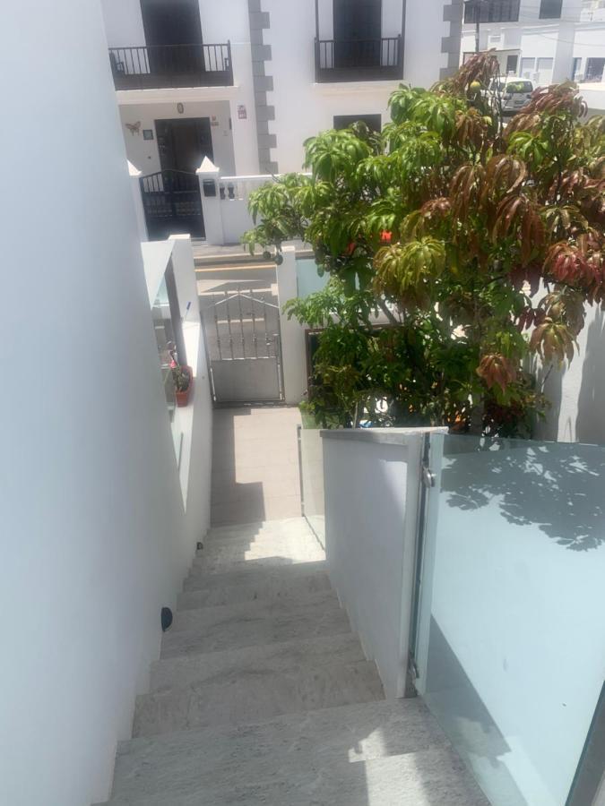 Las Rosas Apartment (Adults Only) Punta Mujeres Extérieur photo